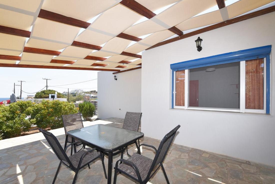 Flora'S Beach And Pool Villa In Syros Liaropa Exterior foto